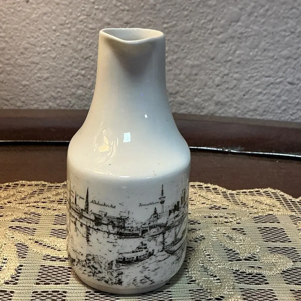 Porzella Vintage Cityscape Small Pitcher Pour Fluted Porcelain Vase